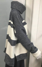 One size Blanket Sweater